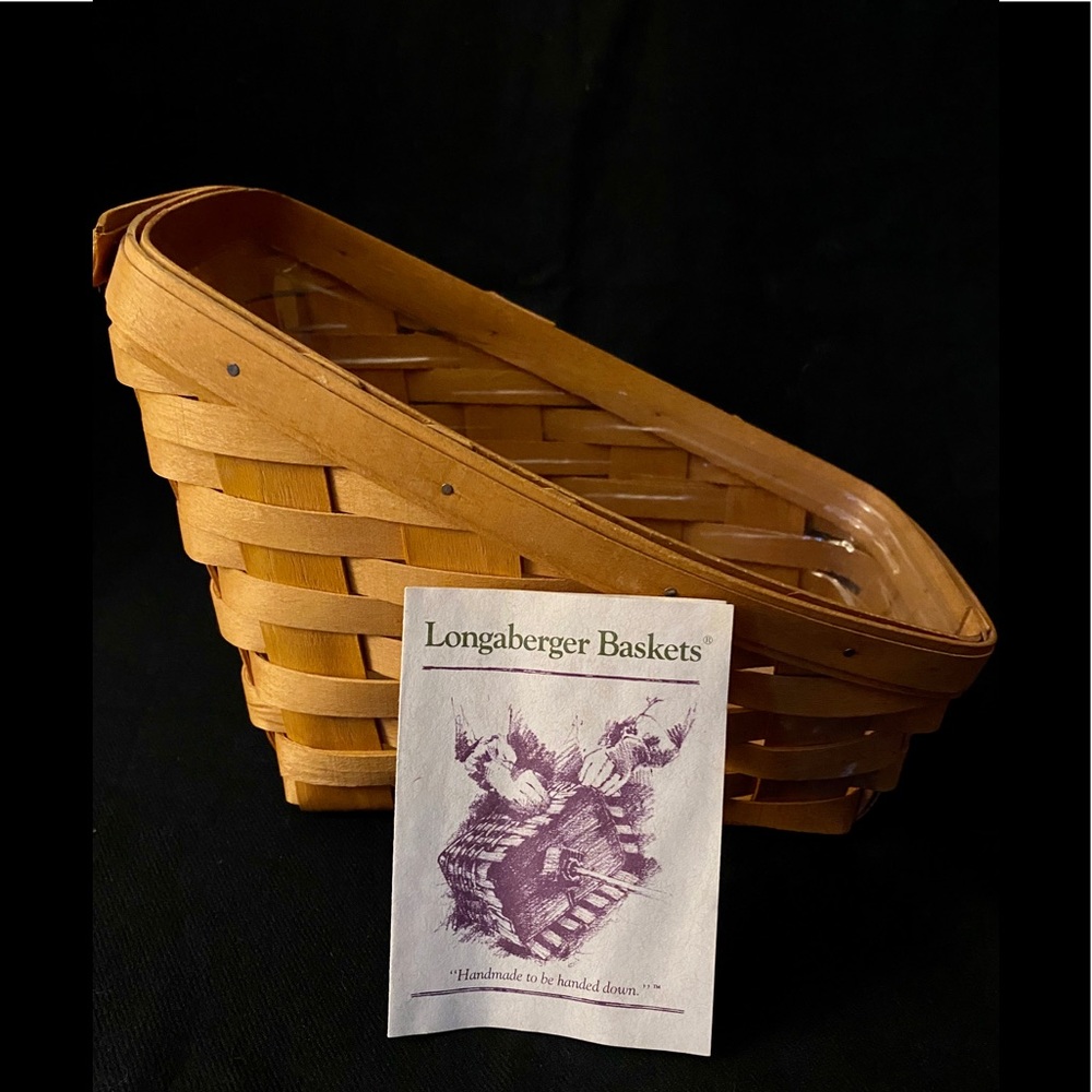 1995 Longaberger Vegetable Basket W/Plastic Liner